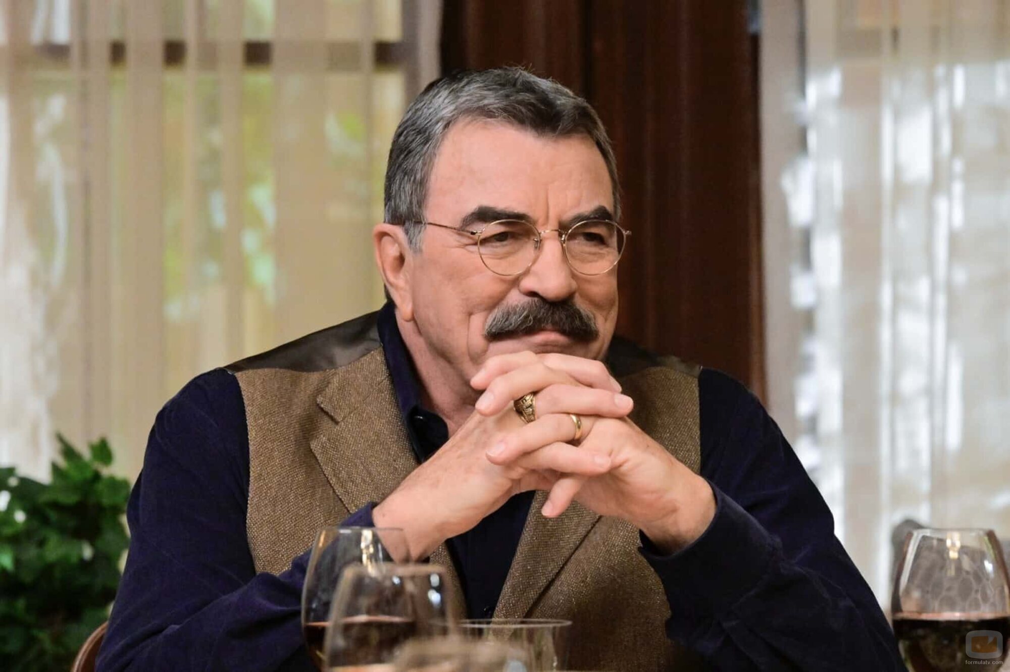 Foto de Tom Selleck en el 13x01 de 'Familia de policías'