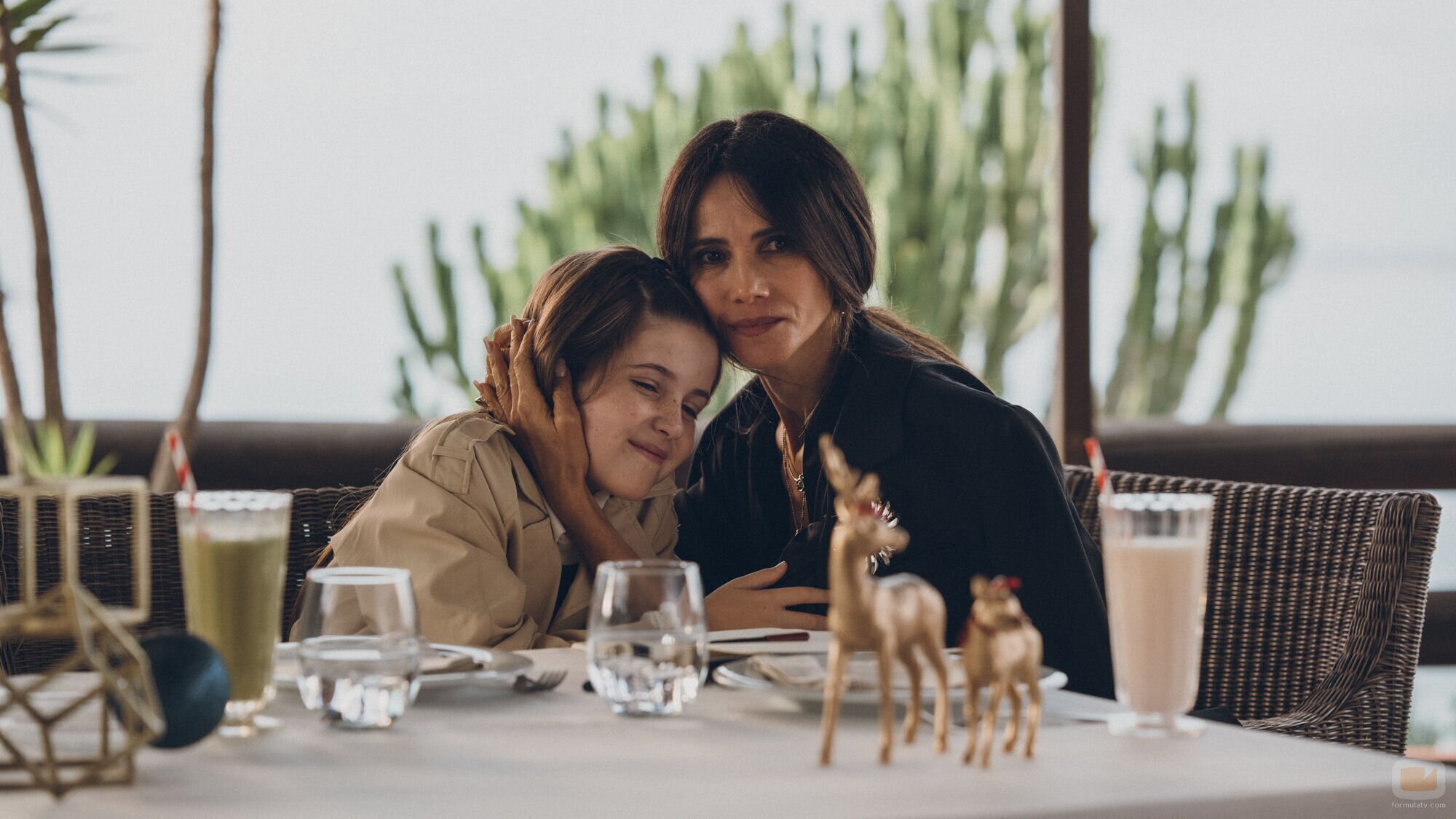 Goya Toledo y Noah Casas son Anabel y Maggie en 'Culpa nuestra'