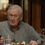 Len Cariou en 'La vida durante la guerra' de 'Blue Bloods'