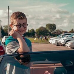 Diesel La Torraca en el 1x01 de 'Ginny y Georgia'