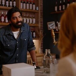 Raymond Ablack en el 1x04 de 'Ginny y Georgia'