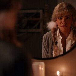 Brianne Howey en Capítulo 5 titulado 'Bu, puta' de 'Ginny y Georgia'