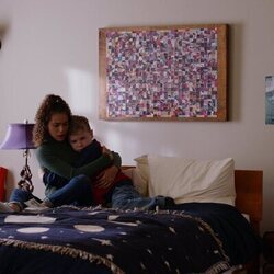 Antonia Gentry y Diesel La Torraca en la temporada 1 y el capítulo 06 de 'Ginny y Georgia'