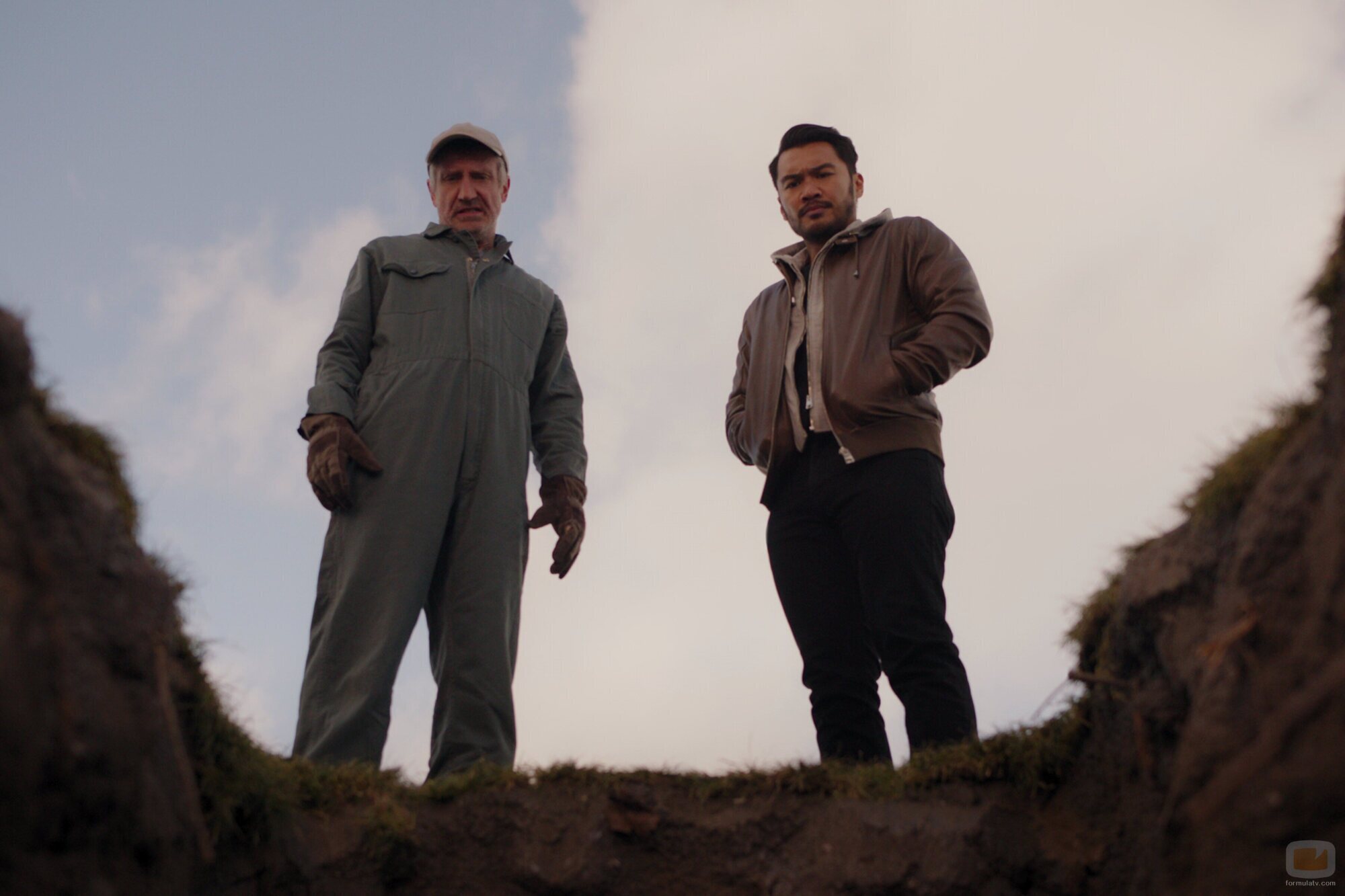 Alex Mallari Jr en el 1x09 de 'Ginny y Georgia'