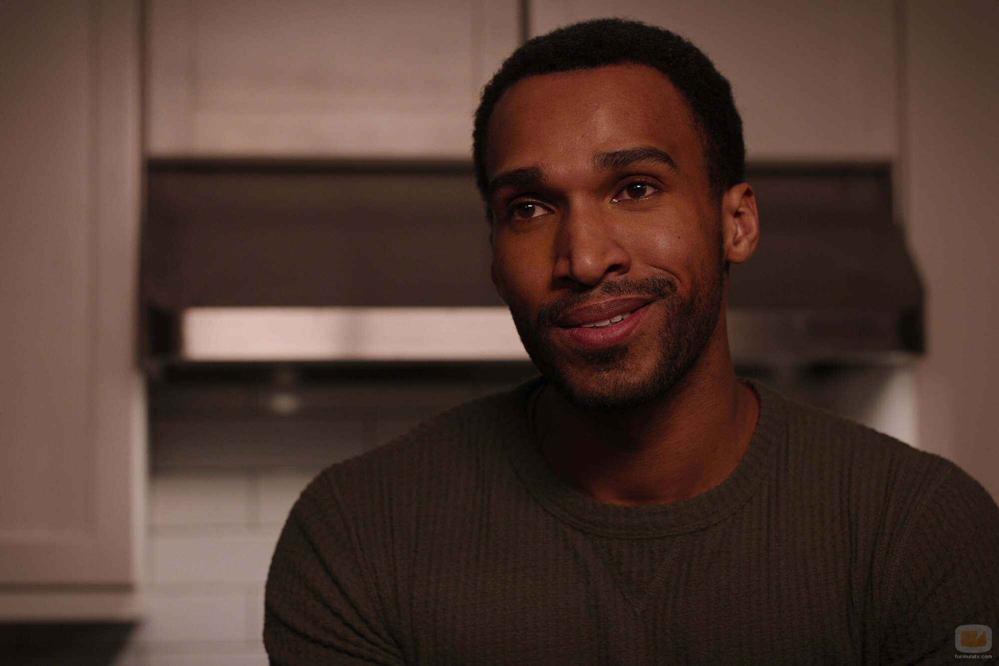 Nathan Mitchell en 'Los sentimientos son difíciles' de 'Ginny y Georgia'
