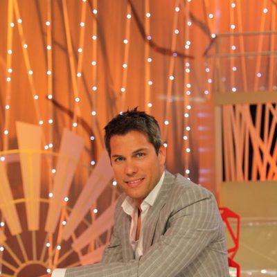 Daniel Domenjó en el plató de su nuevo programa
