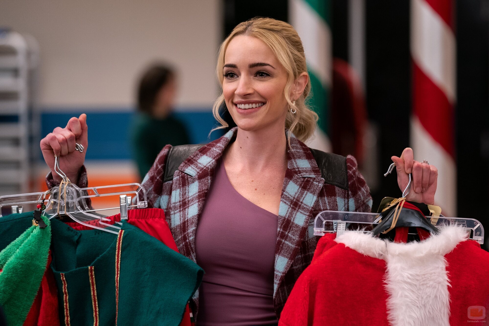 Brianne Howey en 'Una muy feliz y especial Navidad al estilo de Ginny y Georgia' de 'Ginny y Georgia'
