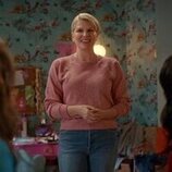 Jennifer Robertson en 'No da ni para un pódcast' de 'Ginny y Georgia'