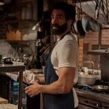 Raymond Ablack en 'No da ni para un pódcast' de 'Ginny y Georgia'