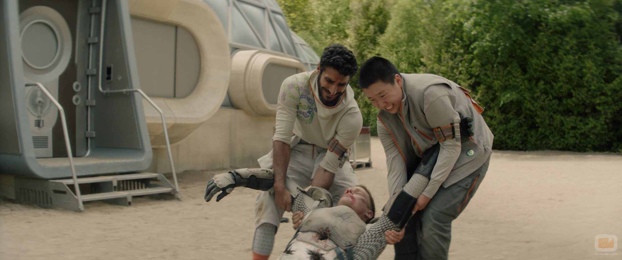 Foto de 1x05 'Seguimiento bélico infinito' de 'Matabot'