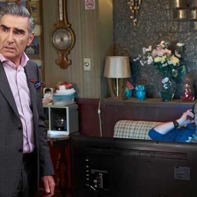 Eugene Levy y Chris Elliott en Capítulo 4 titulado 'Noche de chicas' de 'Schitt's Creek'