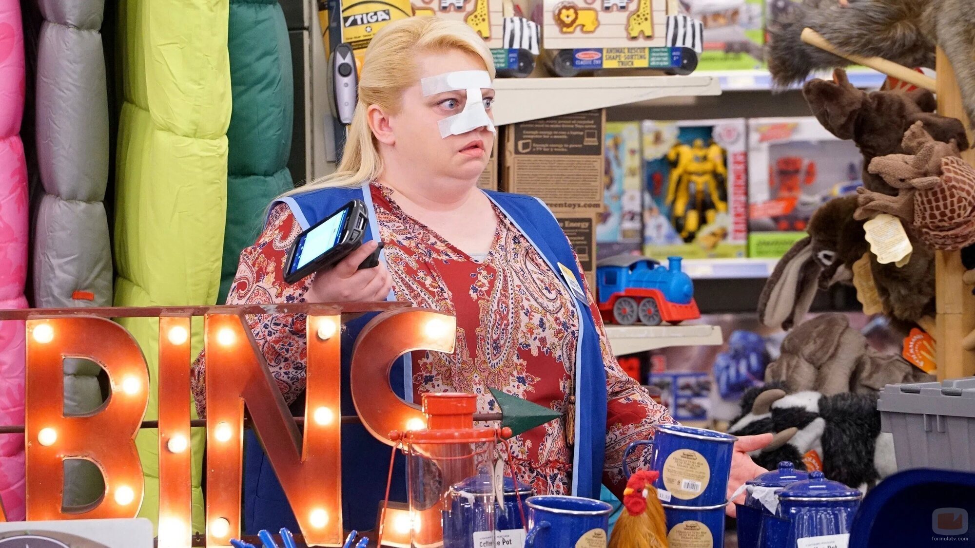 Kelly Schumann en la temporada 3 y el capítulo 06 de 'Superstore'