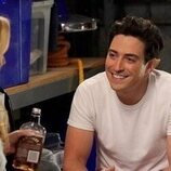 Ben Feldman en la temporada 3 y el capítulo 07 de 'Superstore'