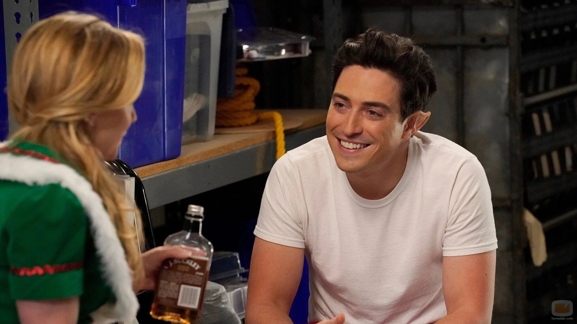 Ben Feldman en la temporada 3 y el capítulo 07 de 'Superstore'