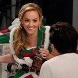 Kelly Stables en 3x07 'Nochebuena' de 'Superstore'