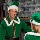 Ben Feldman en 'Nochebuena' de 'Superstore'