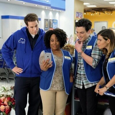 3x08 'Video Viral' de 'Superstore'
