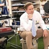 Mark McKinney en 3x15 'Amnestía' de 'Superstore'