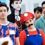 America Ferrera y Ben Feldman en 4x04 'Concurso de disfraces' de 'Superstore'