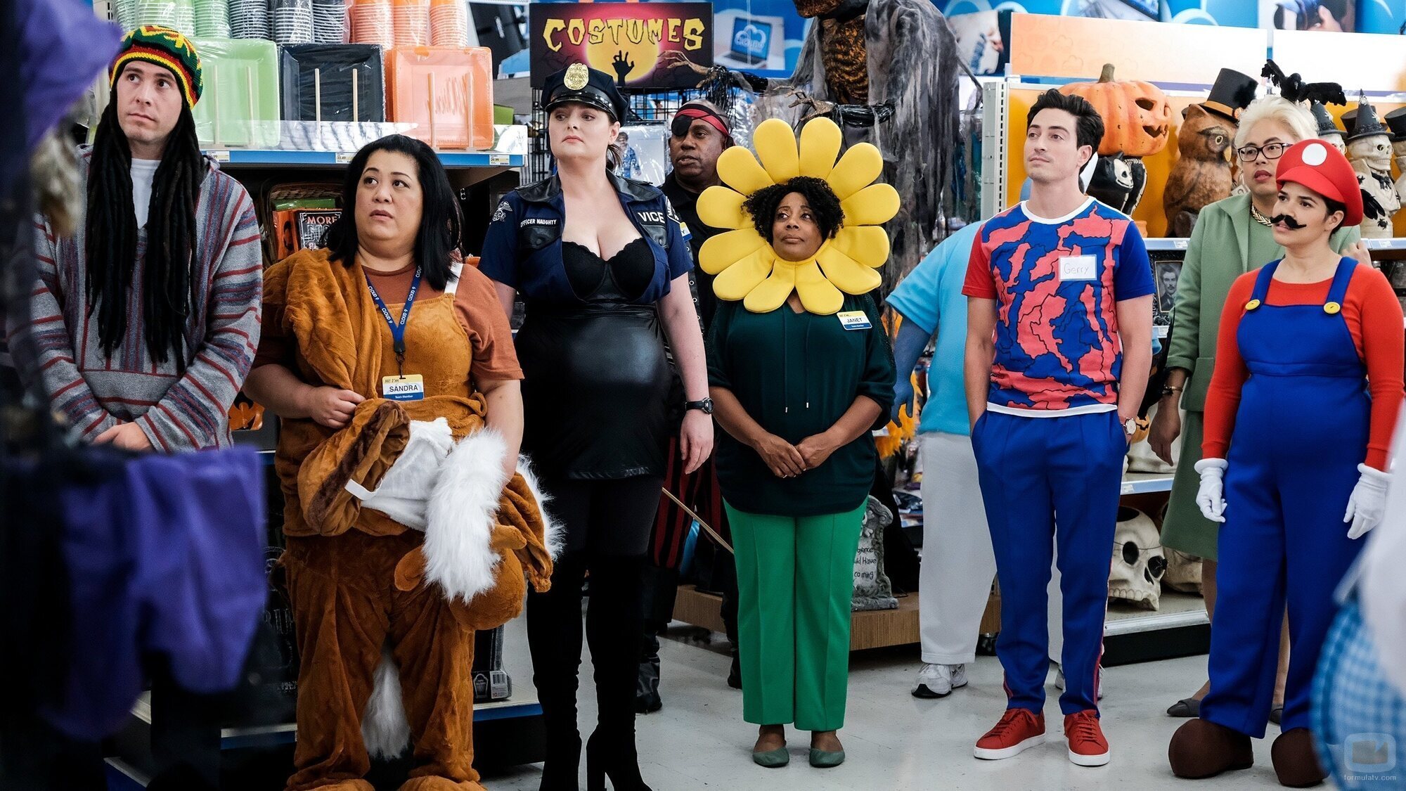 Foto de Capítulo 4 titulado 'Concurso de disfraces' de 'Superstore'