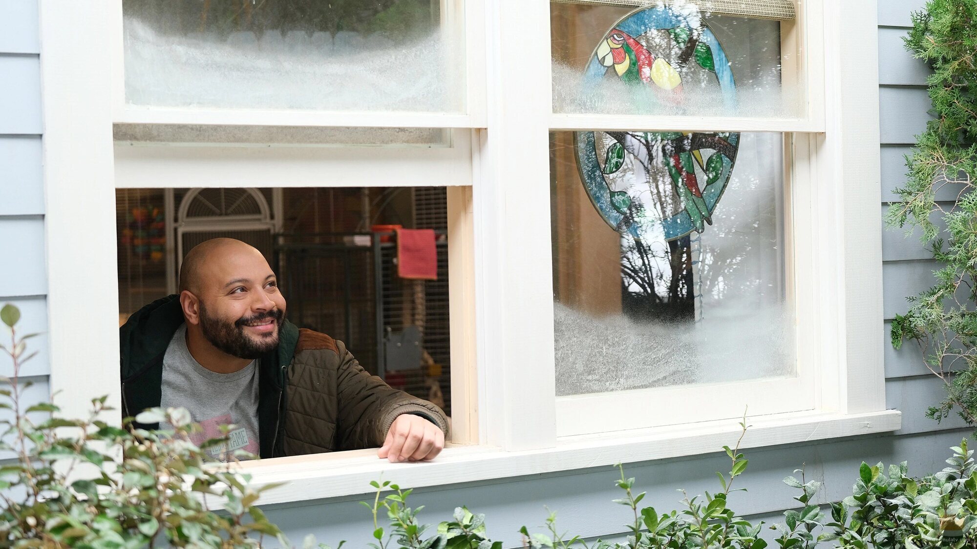 Colton Dunn en la temporada 4 y el capítulo 13 de 'Superstore'