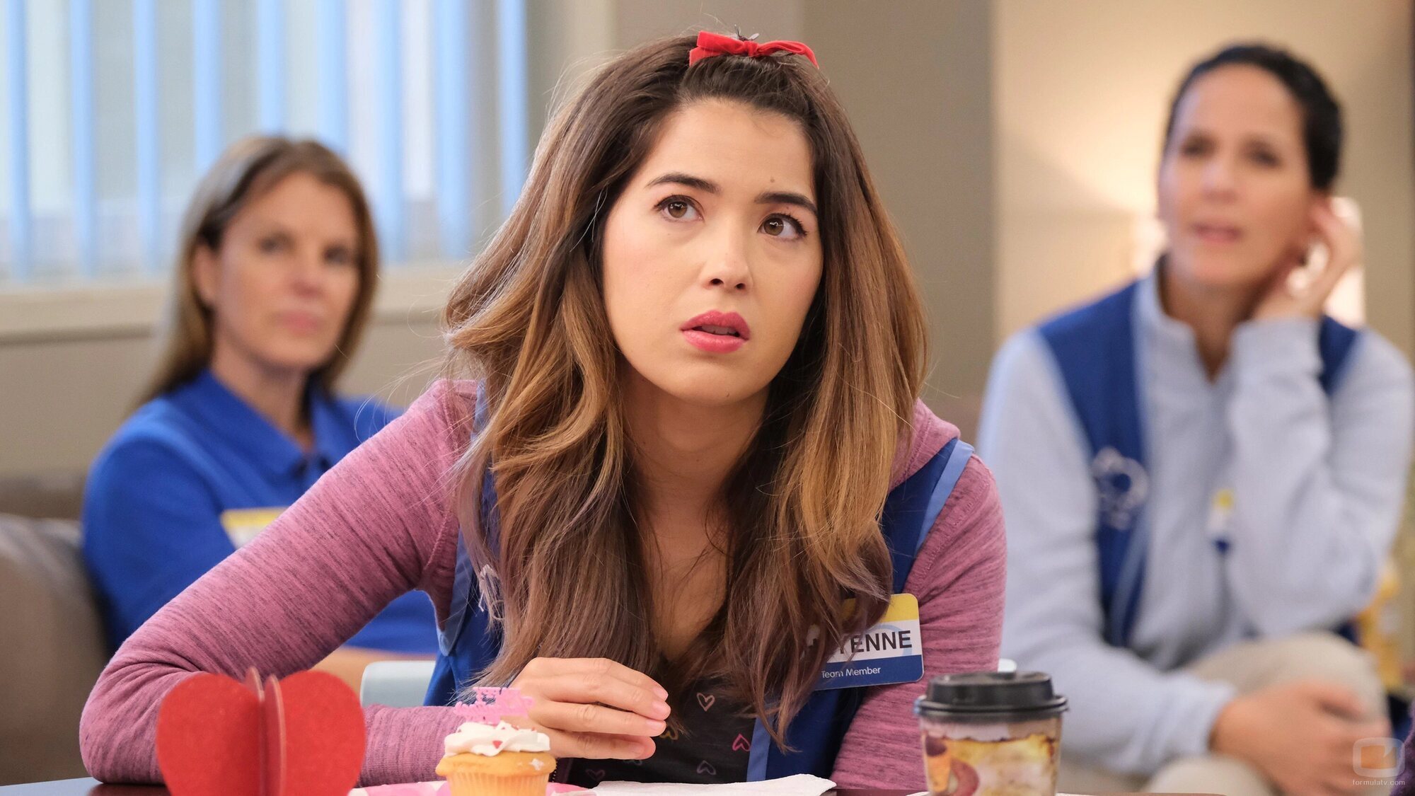 Nichole Bloom en la temporada 4 y el capítulo 13 de 'Superstore'