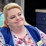 Kelly Schumann en la temporada 4 y el capítulo 14 de 'Superstore'