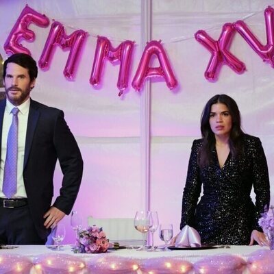 America Ferrera y Ryan Gaul en el 4x17 de 'Superstore'
