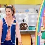 Nichole Bloom en 5x05 'Cuidado' de 'Superstore'