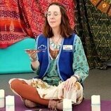 Irene White en Capítulo 5 titulado 'Cuidado' de 'Superstore'