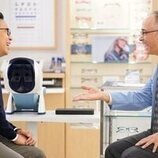 Imagen de Nico Santos en Capítulo 5 titulado 'Cuidado' de 'Superstore'