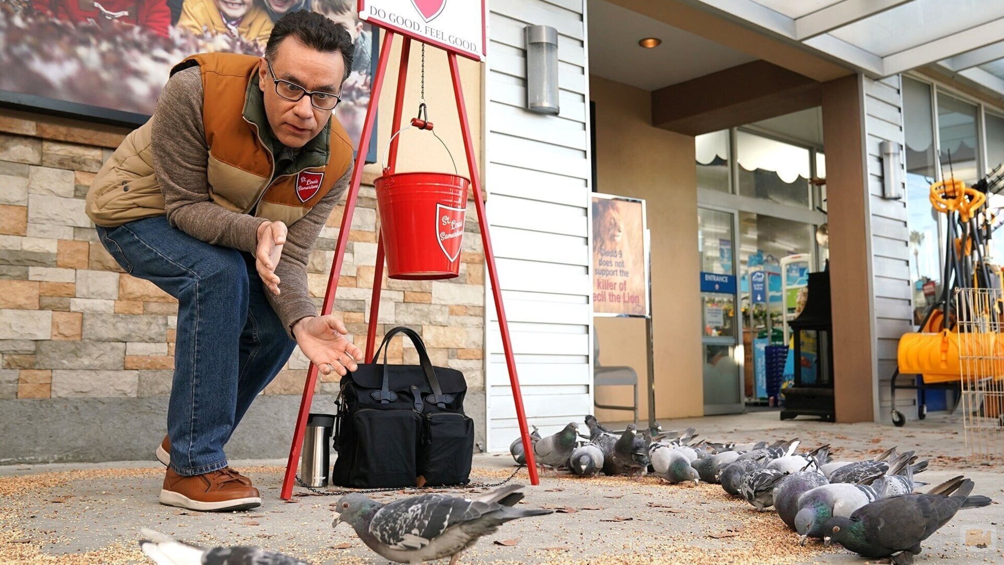 Foto de Fred Armisen en el 5x08 de 'Superstore'