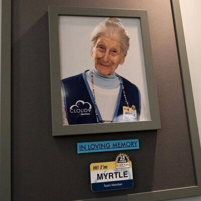 Linda Porter en la temporada 5 y el capítulo 12 de 'Superstore'