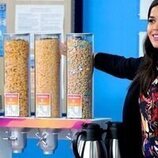 America Ferrera en 'Bufé de cereales' de 'Superstore'