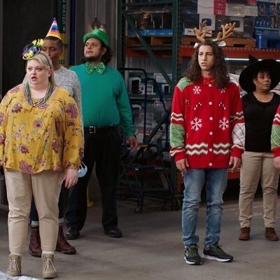 Escena de Temporada 6 y el capítulo 11 de 'Superstore'