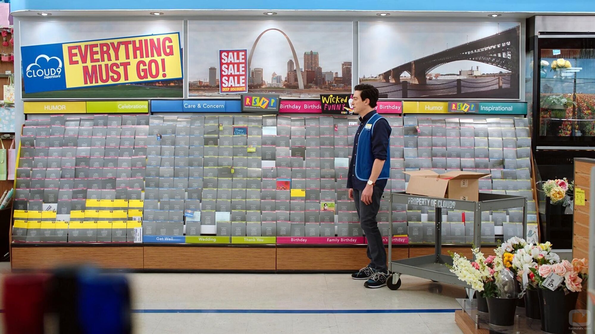 Ben Feldman en 6x15 'Liquidación' de 'Superstore'