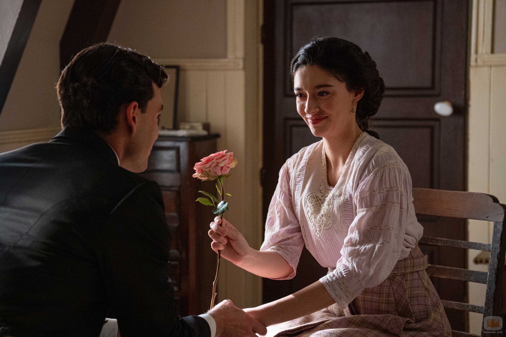 Xavi Lock y Marta Costa en la temporada 4 y el capítulo 122 de 'La promesa'