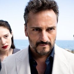 Temporada 1 y el capítulo 02 de 'Ladrones: la tiara de Santa Águeda'