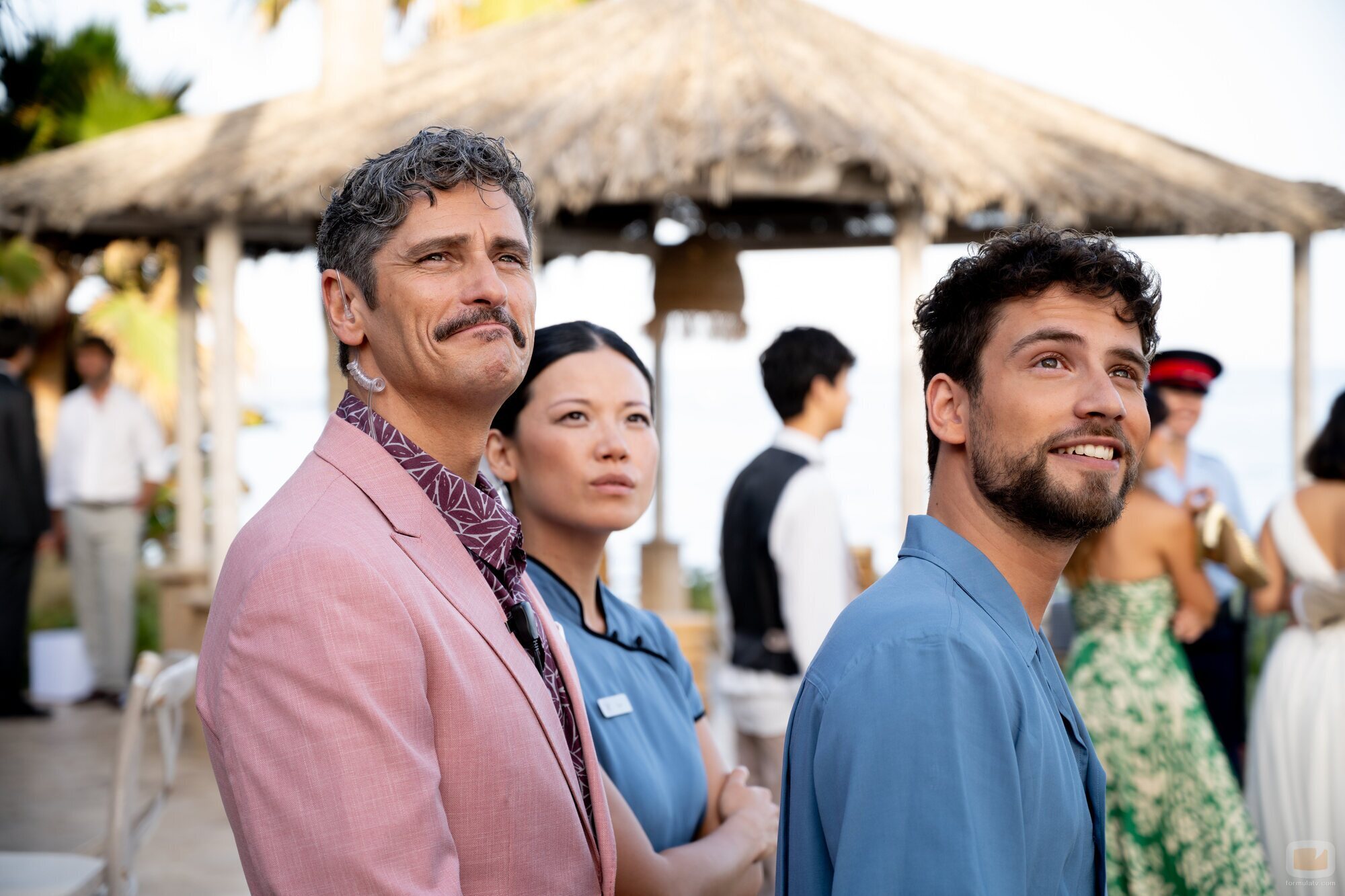 1x06 'El día D' de 'Ladrones: la tiara de Santa Águeda'