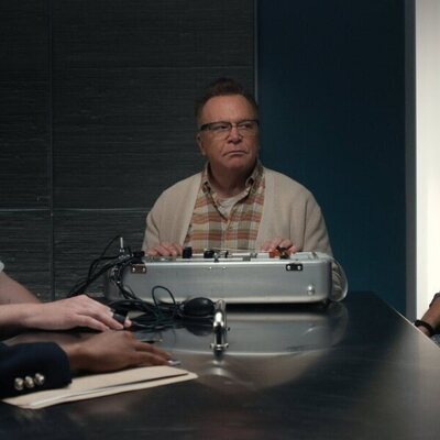 Arnold Schwarzenegger y Enrico Colantoni en 2x04 'Astronáufrago' de 'Fubar'