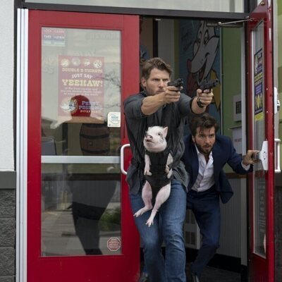 Guy Burnet y Travis Van Winkle en el 2x06 de 'Fubar'