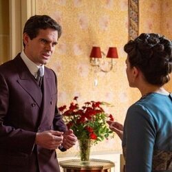 Gonzalo Ramos y Amparo Piñero en el 4x128 de 'La promesa'