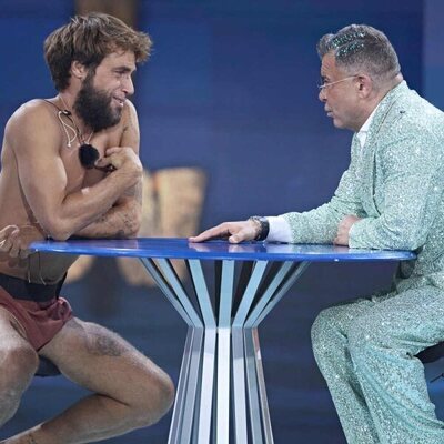 Montoya es entrevistado por Jorge Javier Vázquez en la final de 'Supervivientes 2025'