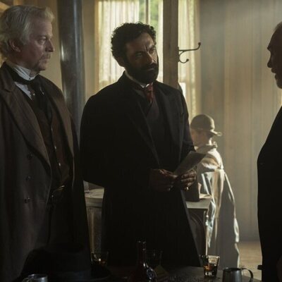 3x01 '¿Quién está al mando aquí?' de 'La edad dorada'