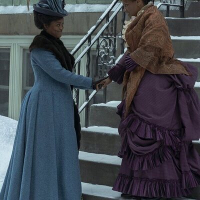 Audra McDonald y Denée Benton en Capítulo 1 titulado '¿Quién está al mando aquí?' de 'La edad dorada'