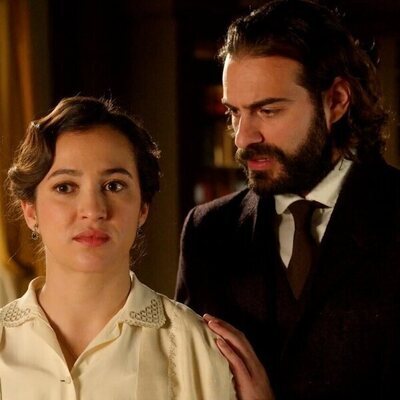 Carmen Asecas y Ibrahim Al Shami J. en la temporada 4 y el capítulo 142 de 'La promesa'