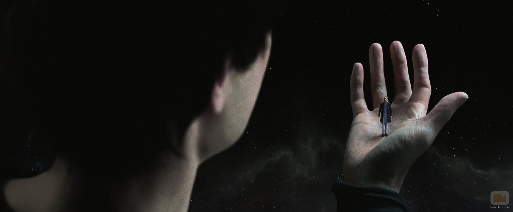 David Thewlis y Tom Sturridge en Capítulo 5 titulado '24 horas' de 'Sandman'