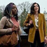 Razane Jammal y Kyo Ra en el 1x07 de 'Sandman'