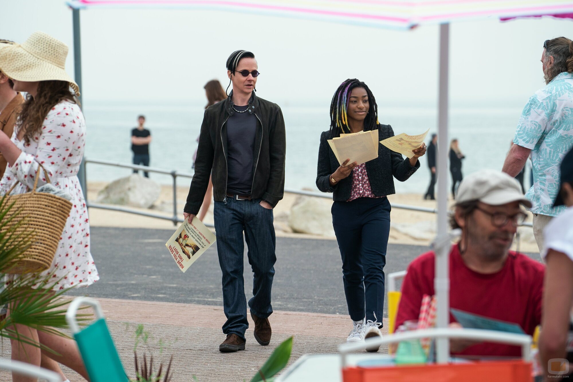 John Cameron Mitchell y Kyo Ra en el 1x08 de 'Sandman'