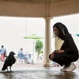 Kyo Ra en 1x08 titulado 'Jugar a papás y mamás' de 'Sandman'